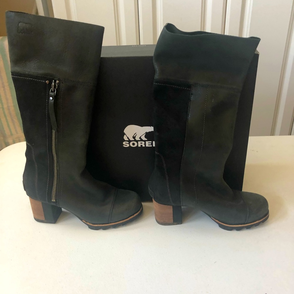 Sorel Ladies waterproof boots